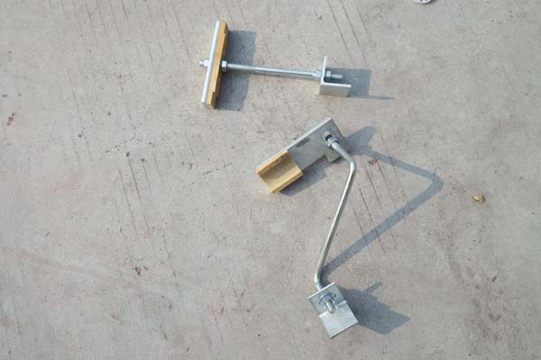 求購水冷銅排托架、硬銅排托架